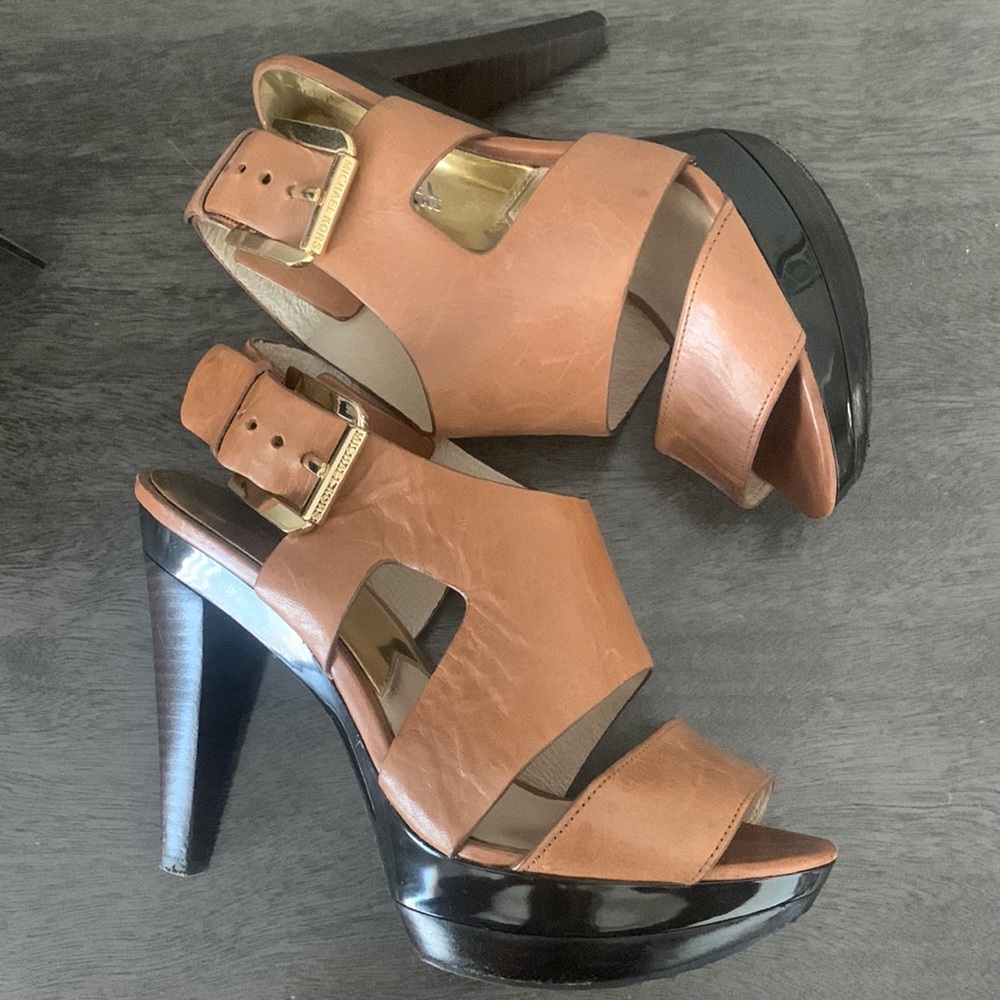 Platform heels